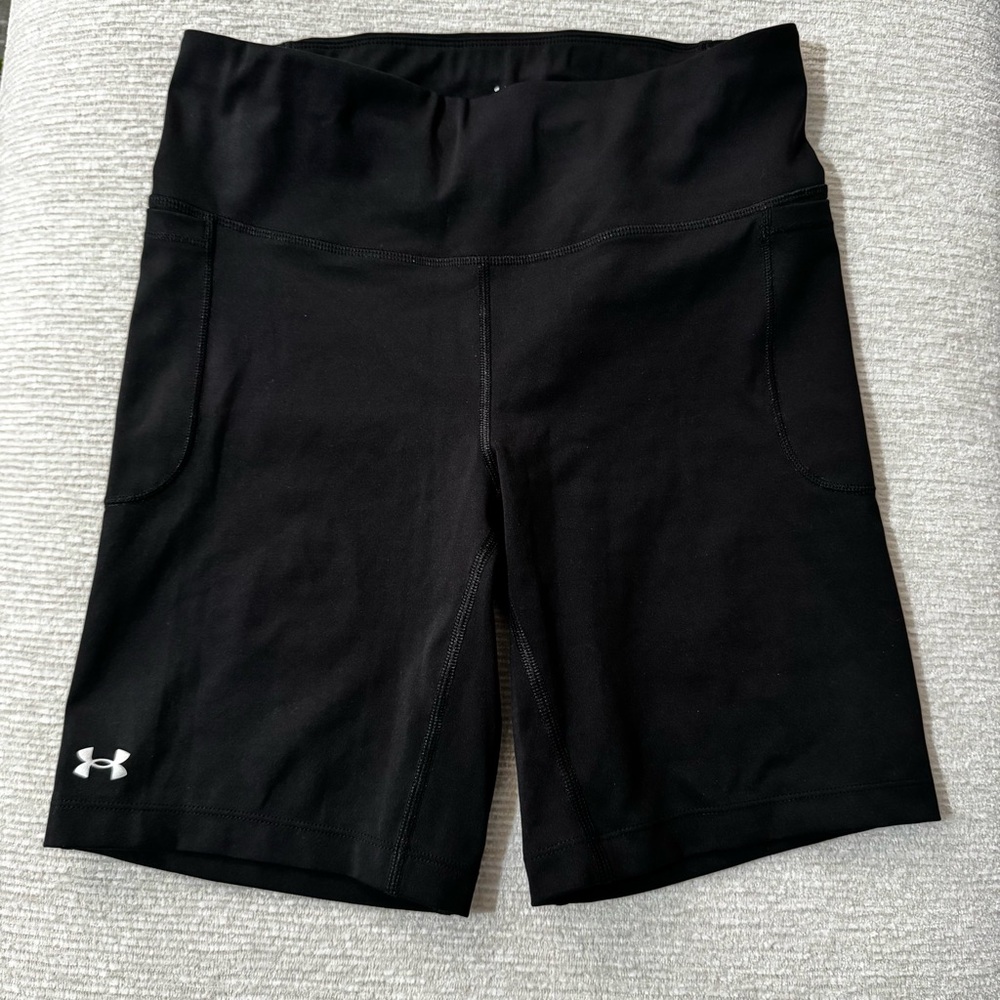 Under Armour Women's Black Bike Shorts